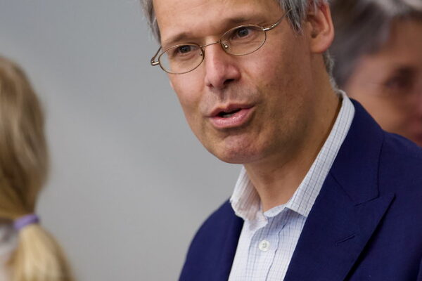 4n9a2251_54493349781_l