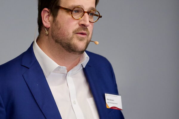 4n9a2683_54493350576_l