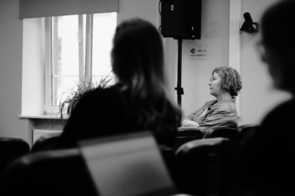 950dc99e-2c3d-43ae-8676-617aaae96930